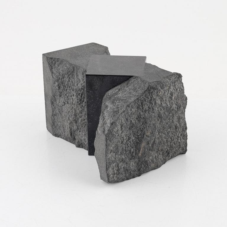 Takashi Naraha, Utan titel.