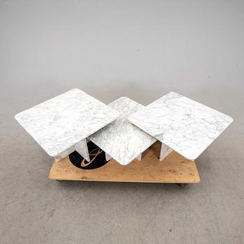 A three pcs marble coffee table late 20th century.