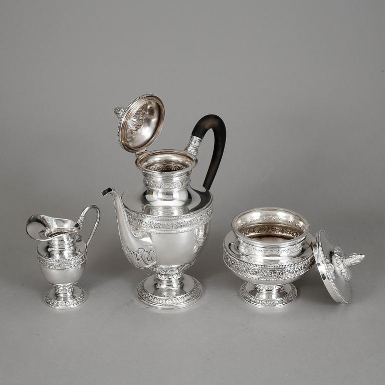 KAFFESERVIS, 3 delar, silver, empirestil, med svenska importstämplar. Totalvikt ca 1428g.
