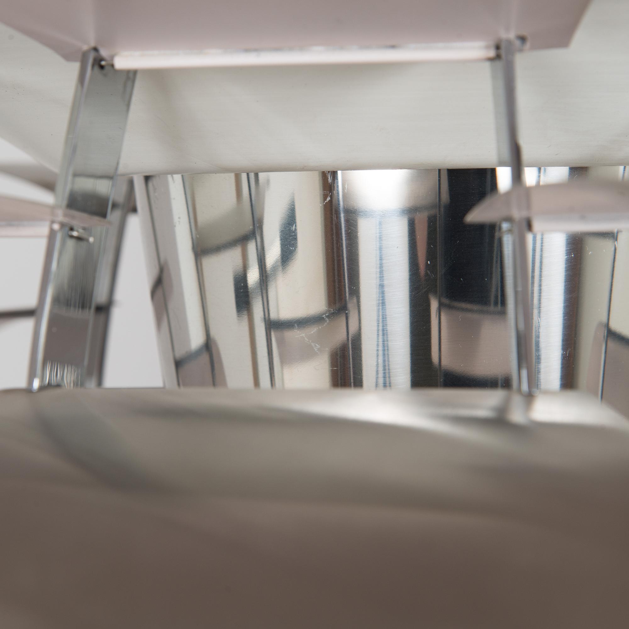 Poul Henningsen, kattovalaisin, "PH Artichoke / PH-Kotte", Louis Poulsen, Tanska, 1980-luku.