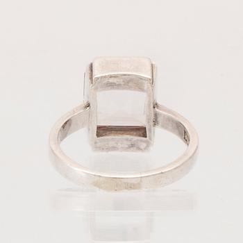 Wiwen Nilsson, ring silver med carréslipad bergkristall, Lund 1942.