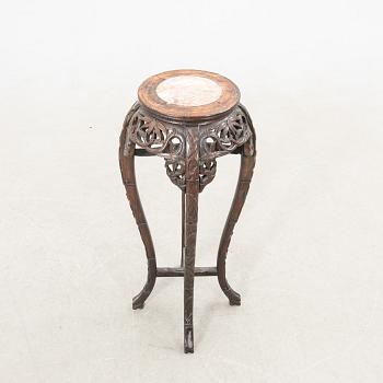 Pedestal China 20th century.