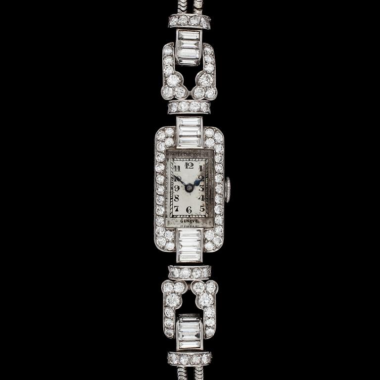 A diamond ladie's wrist watch, tot. app. 4 cts.