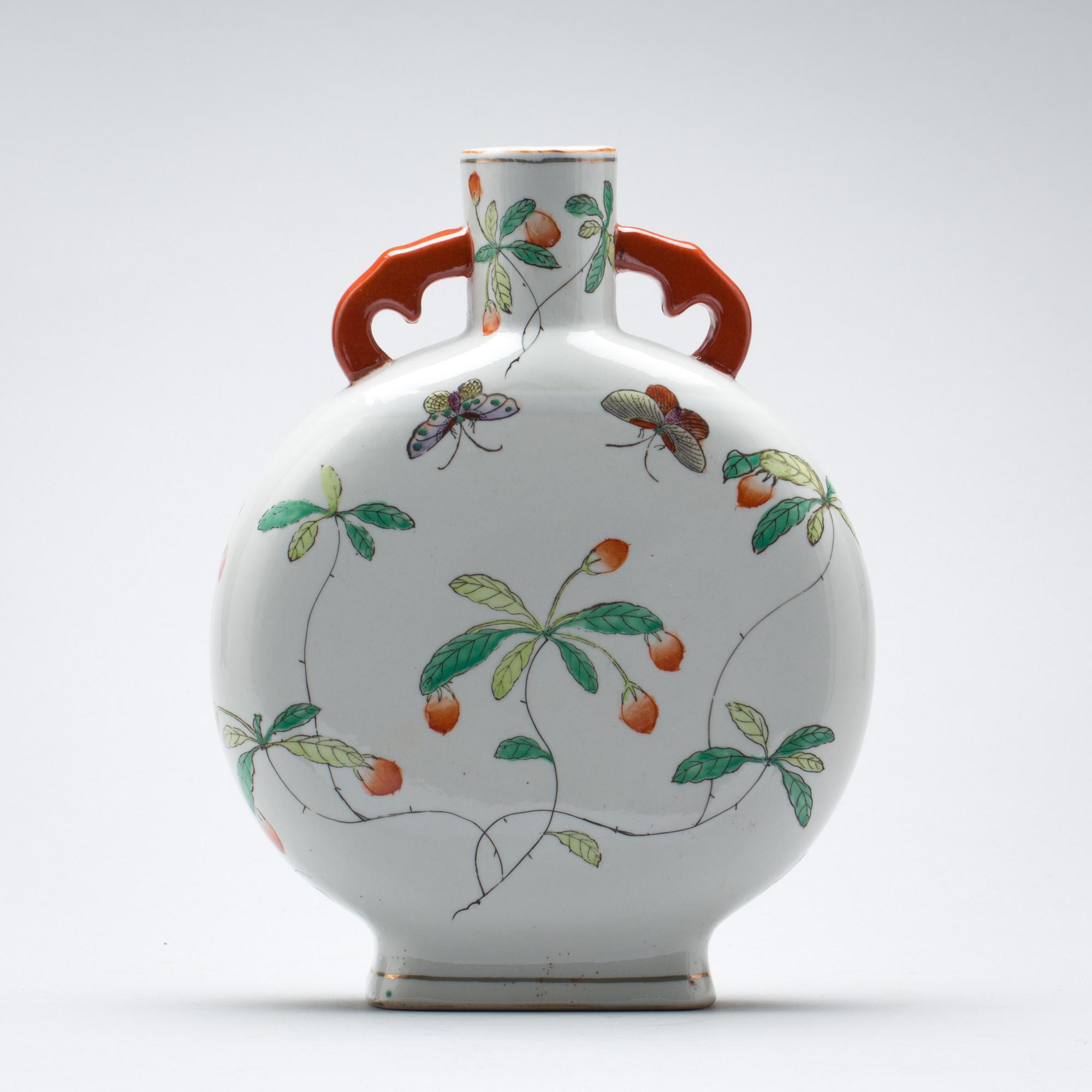 PILGRIMSKRUS, porslin, Kina, 1900-tal.