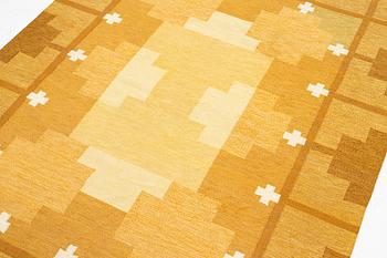 Ingegerd Silow, rug, flat weave, signed IS, approx. 280 x 190 cm.