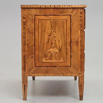 An Italian late 18th century commode.