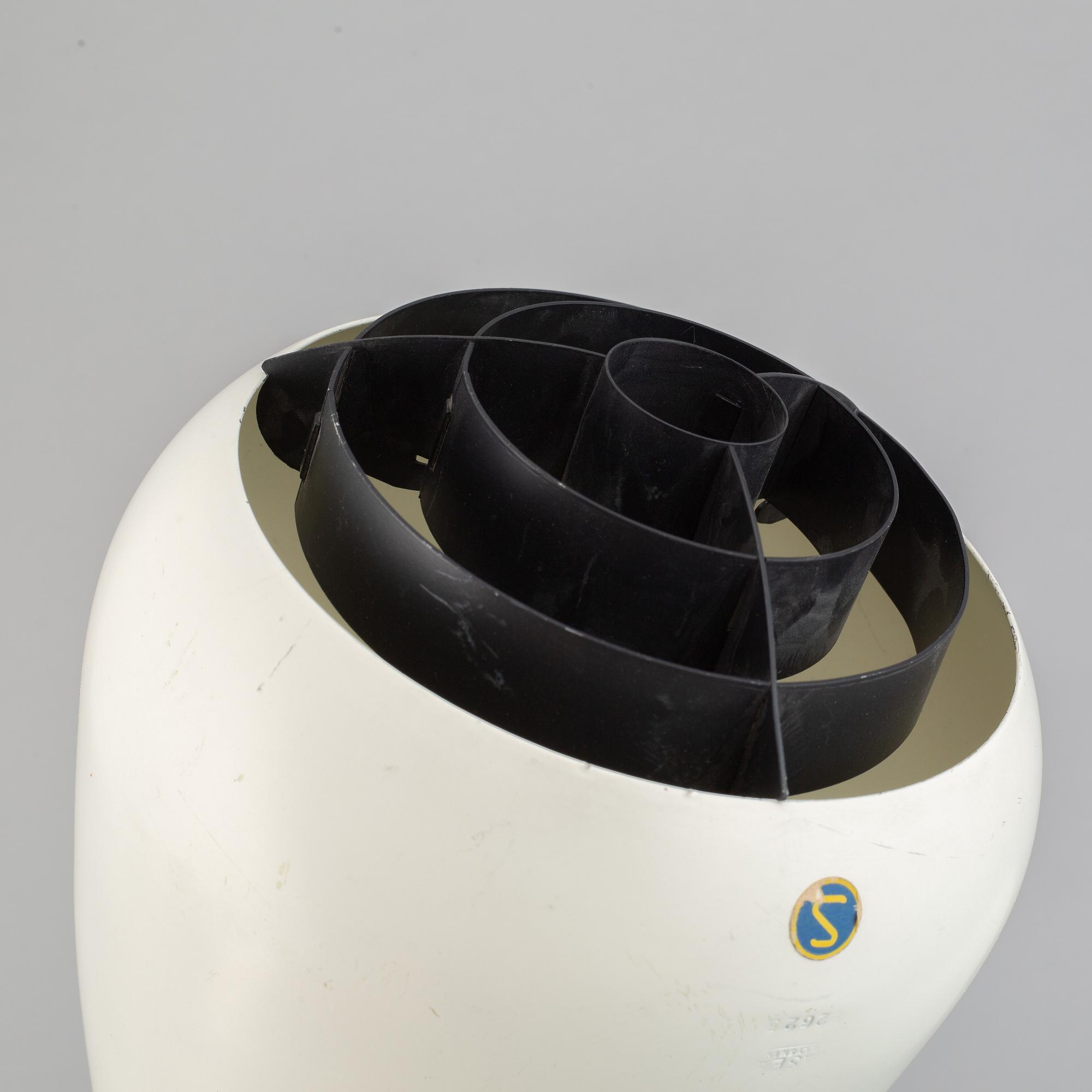 A pair of Asea wall lights, model 2625, second half of the 20th century.