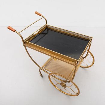 SERVERINGSVAGN, 1900-talets mitt.