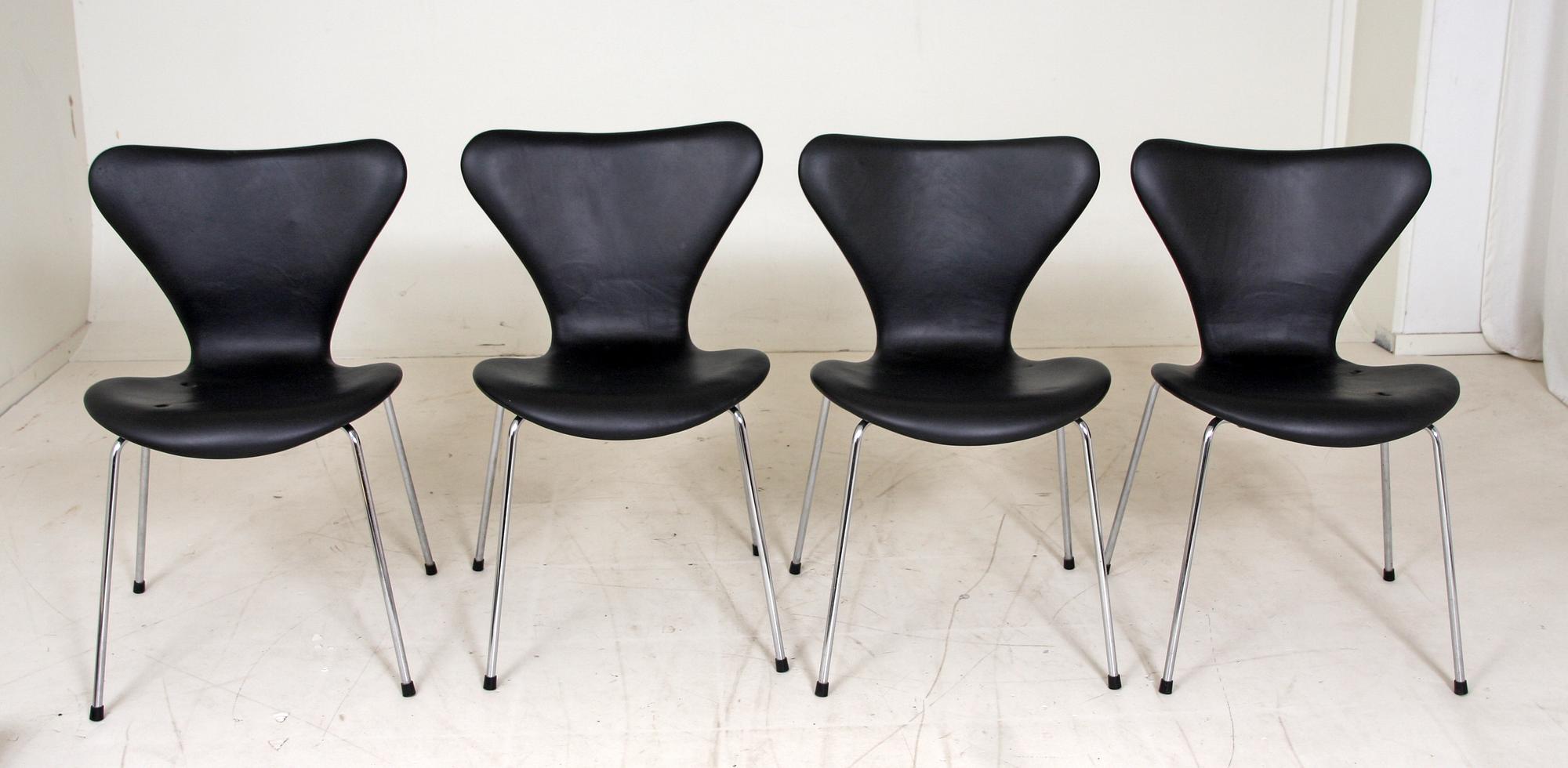 STOLAR, 4 st, "Sjuan", Arne Jacobsen, Fritz Hansen.