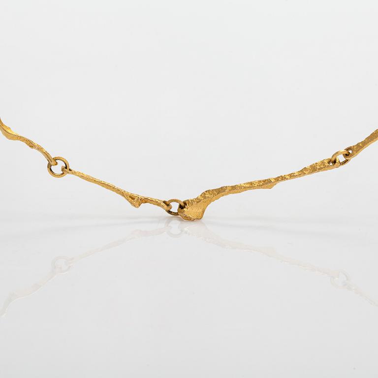 Björn Weckström, a 14K gold necklace 'Golden stream'. Lapponia 1979.