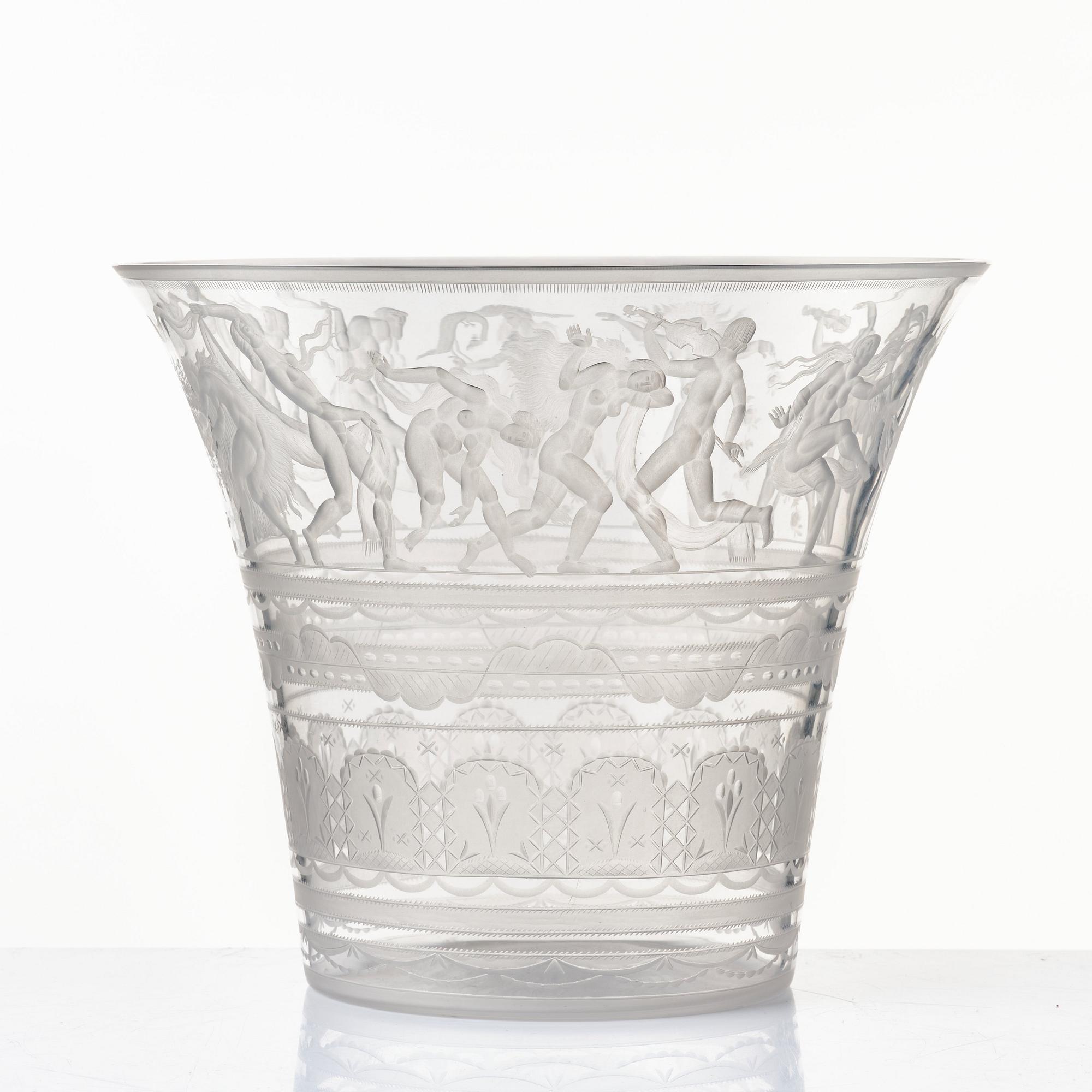 Simon Gate, an engraved glass bowl with plate, Orrefors, Sweden 1923, model 122.