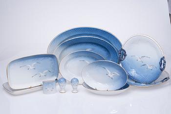 SERVIS, ca 123 delar, porslin, "Måsen", Bing & Gröndahl, Köpenhamn.