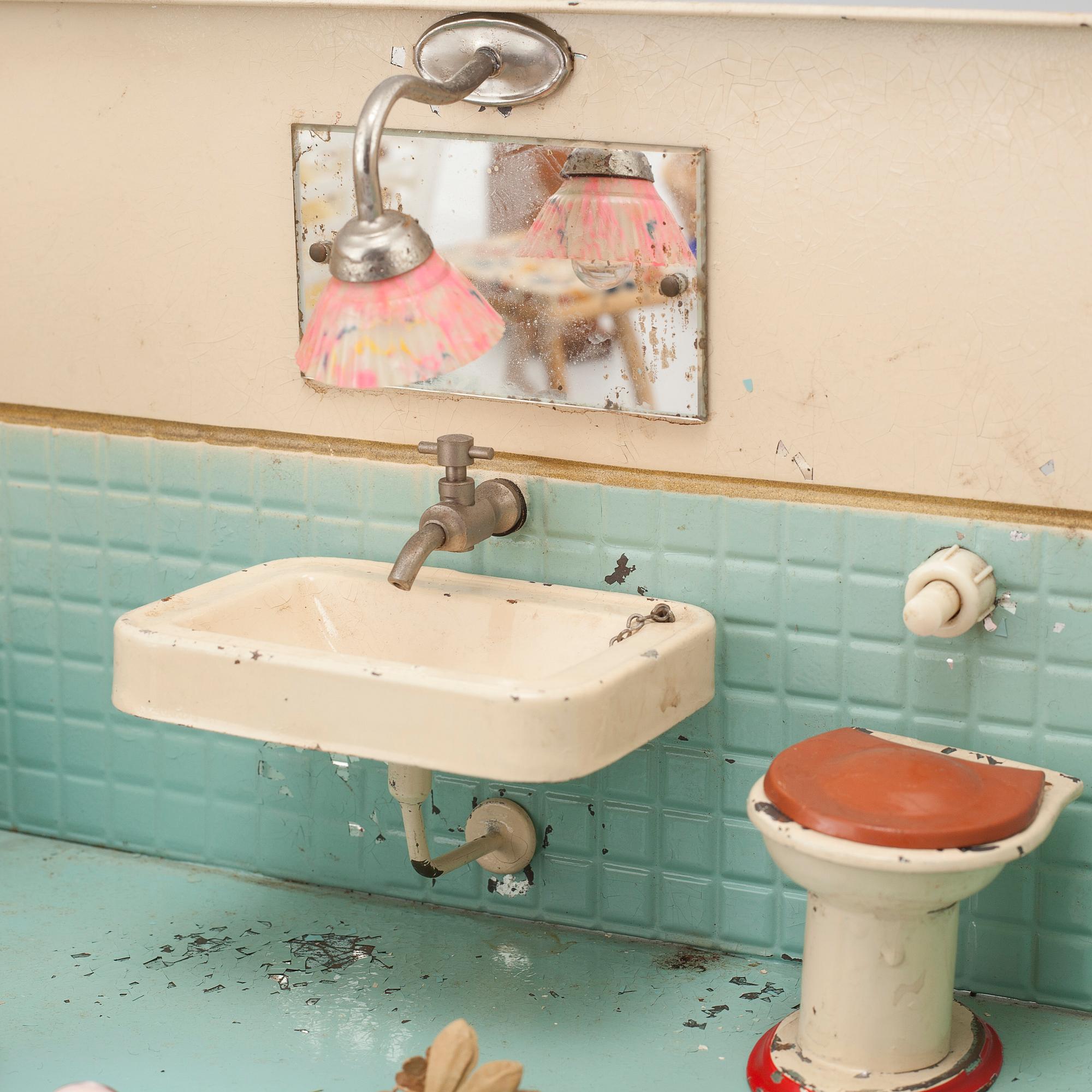 37 pieces of doll furniture, mid/second half of the 20th century.