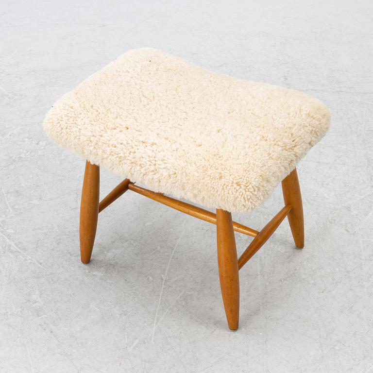 Pillow, mid-20th century.