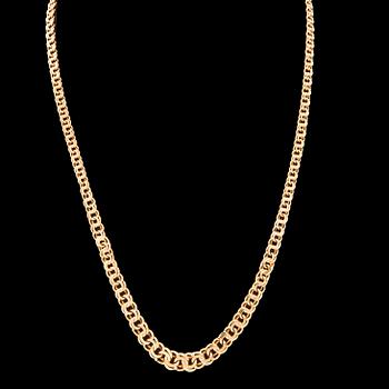 An 18K gold Bismarck-link necklace.