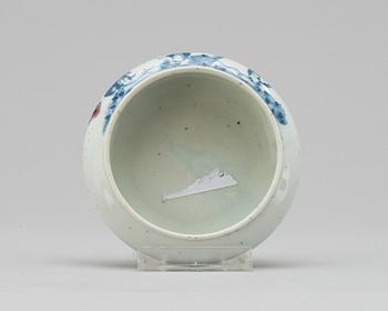 A blue and white with red brush washer, late Qing dynasty with Kangxis six character mark.