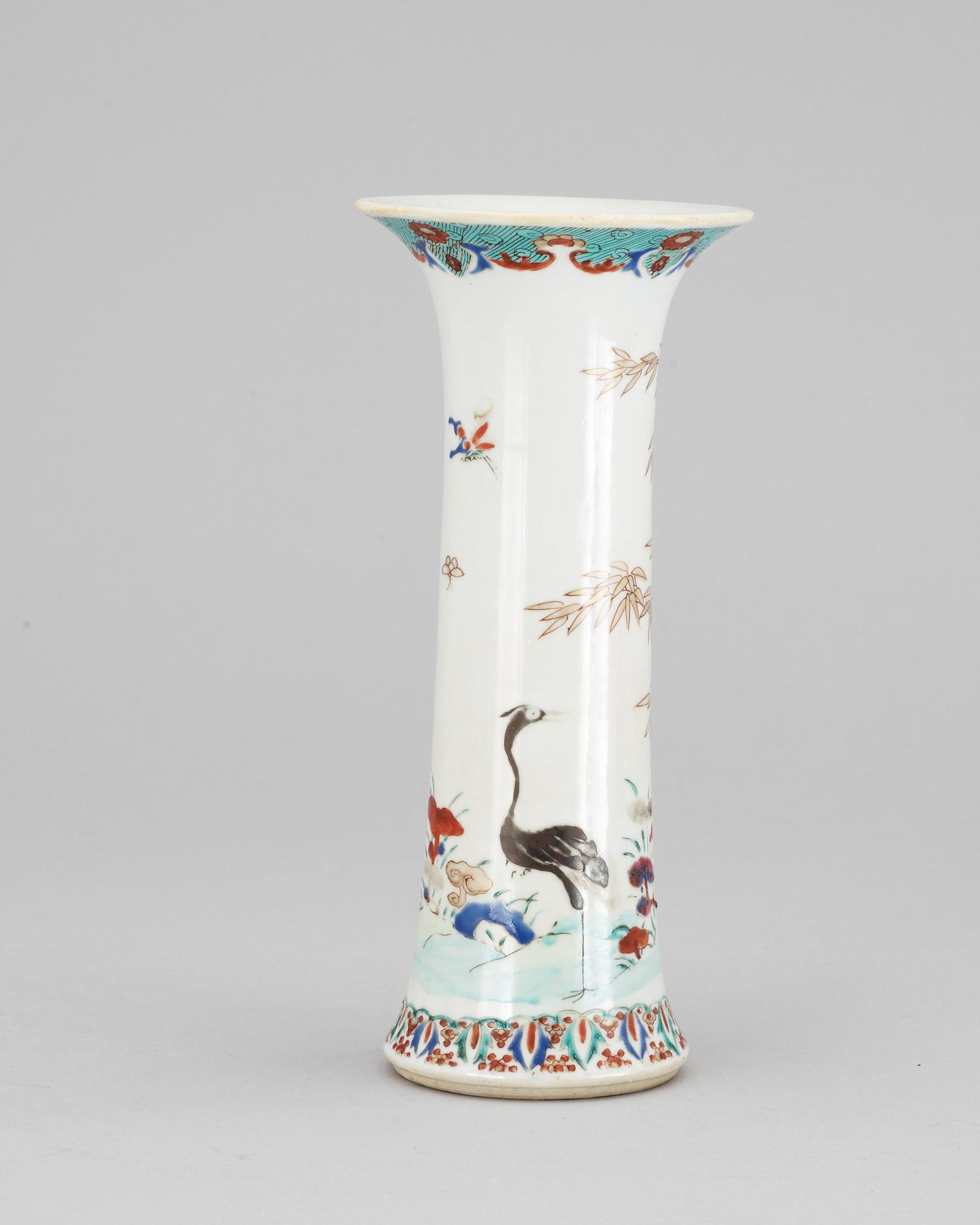 VAS, porslin. Qing dynastin. Qianlong (1736-95).