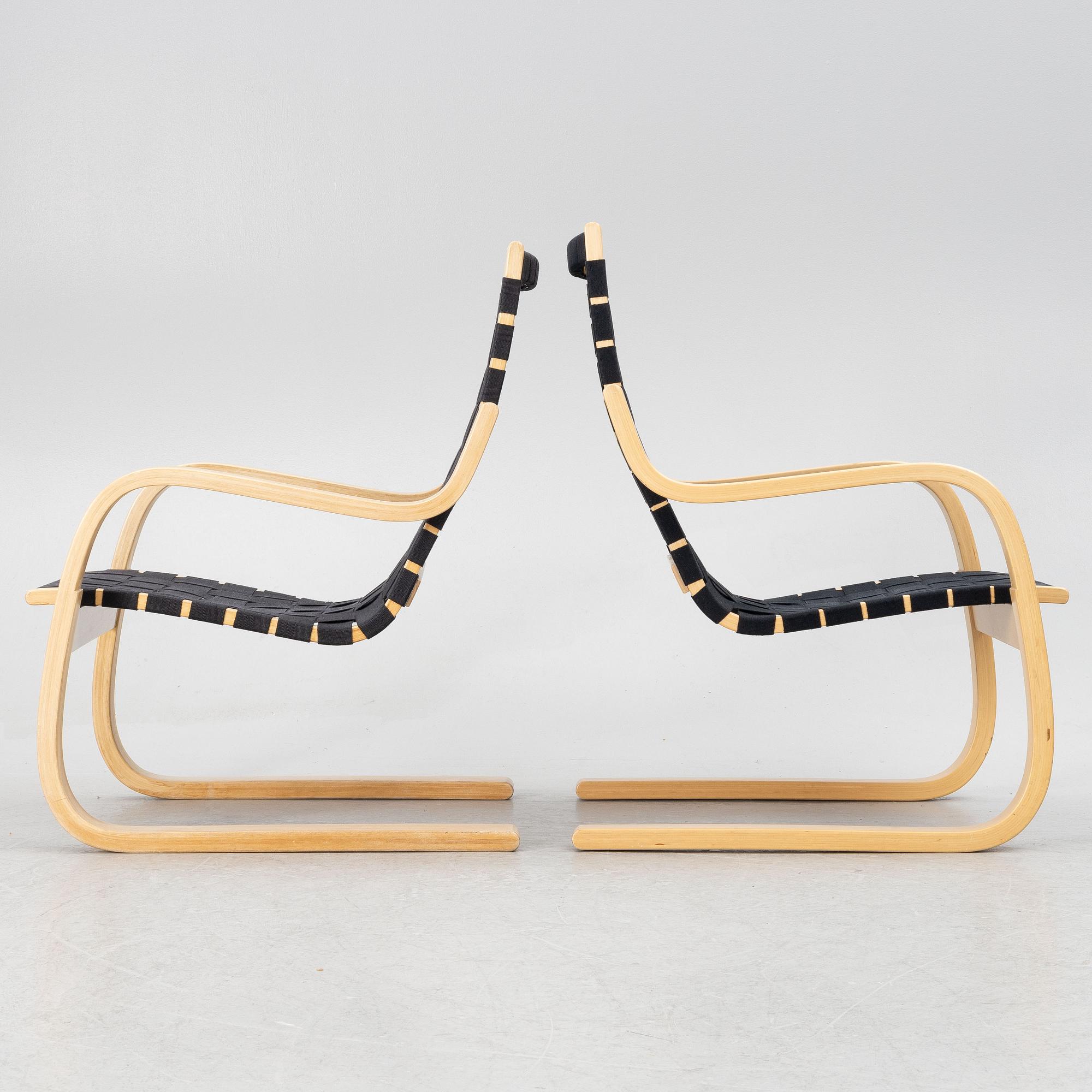 Alvar Aalto, fåtöljer, ett par, modell 406, Artek.