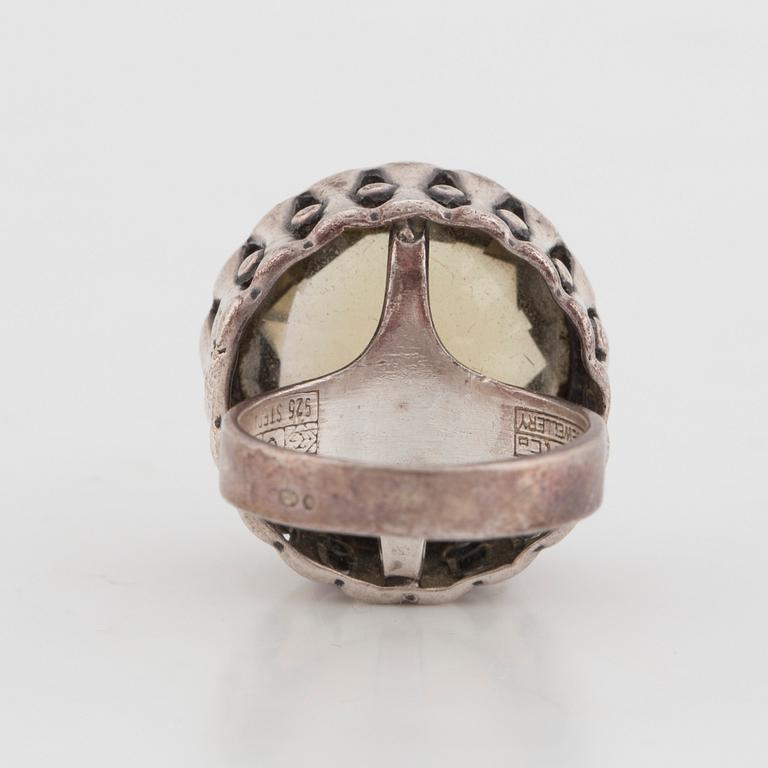 ERIK GRANIT, ring, sterlingsilver Finland, 1971. Samt hänge, sterlingsilver, Finland.