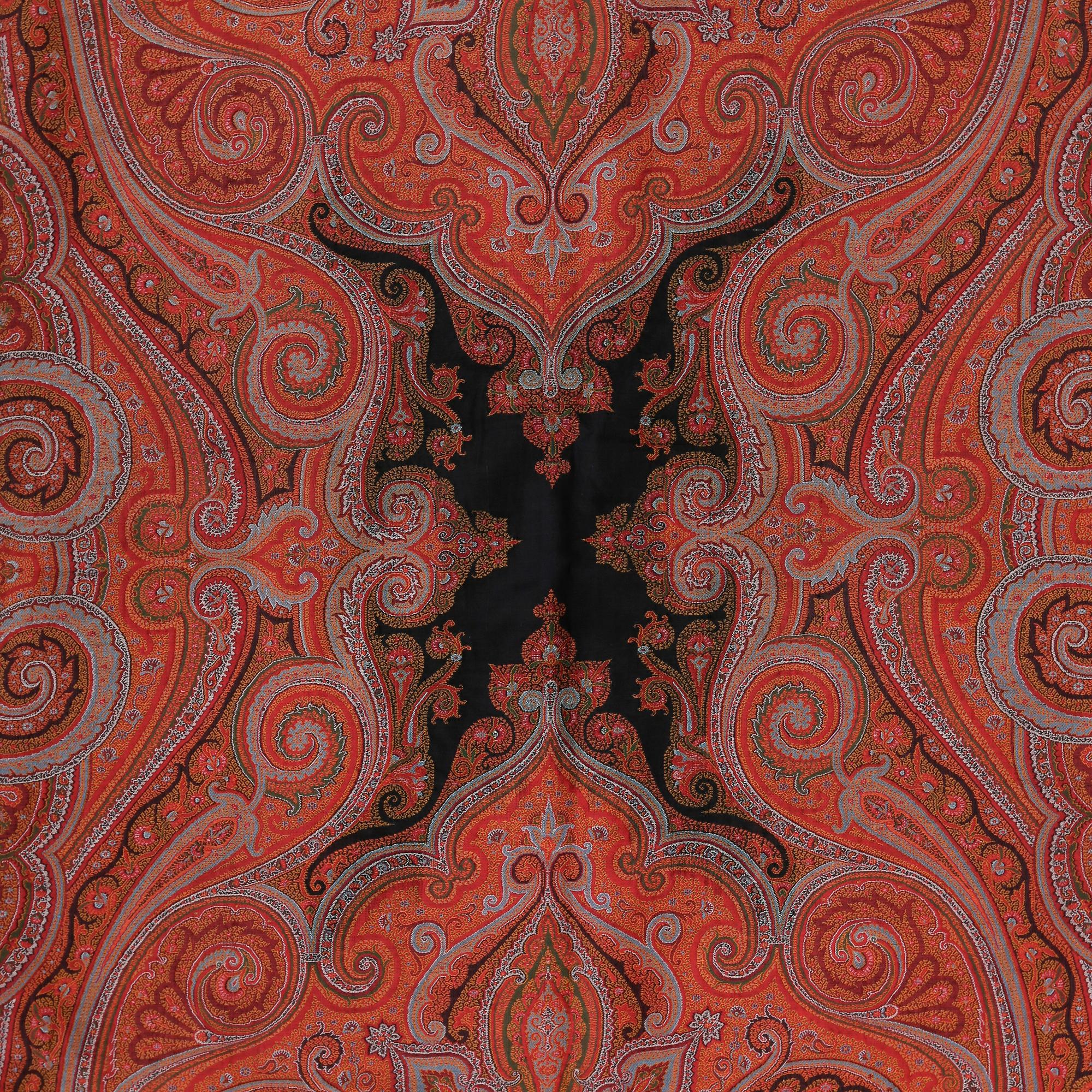 PAISLEYSJAL, omkring år 1900. Ca 310 x 155 cm.