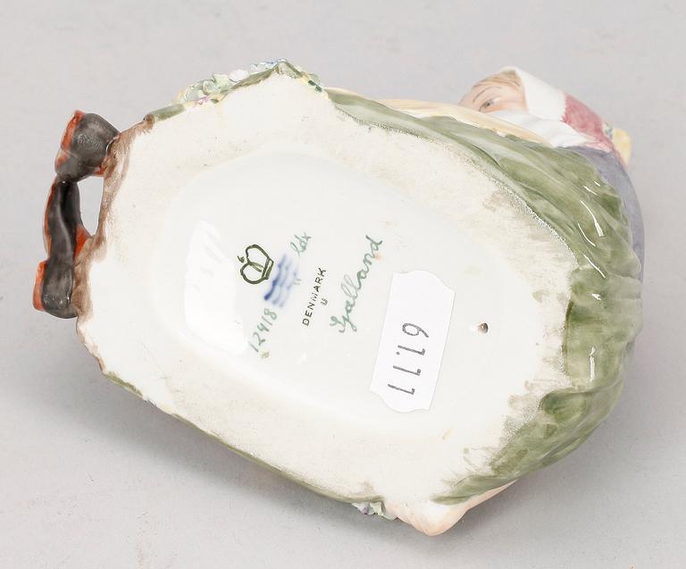 FIGURIN, porslin, Royal Copenhagen.
