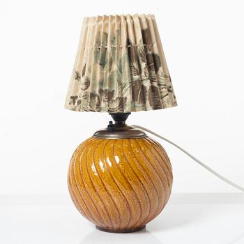 Gunnar Nylund, bordslampa, bordslampa, chamotterat stengods, Rörstrand.