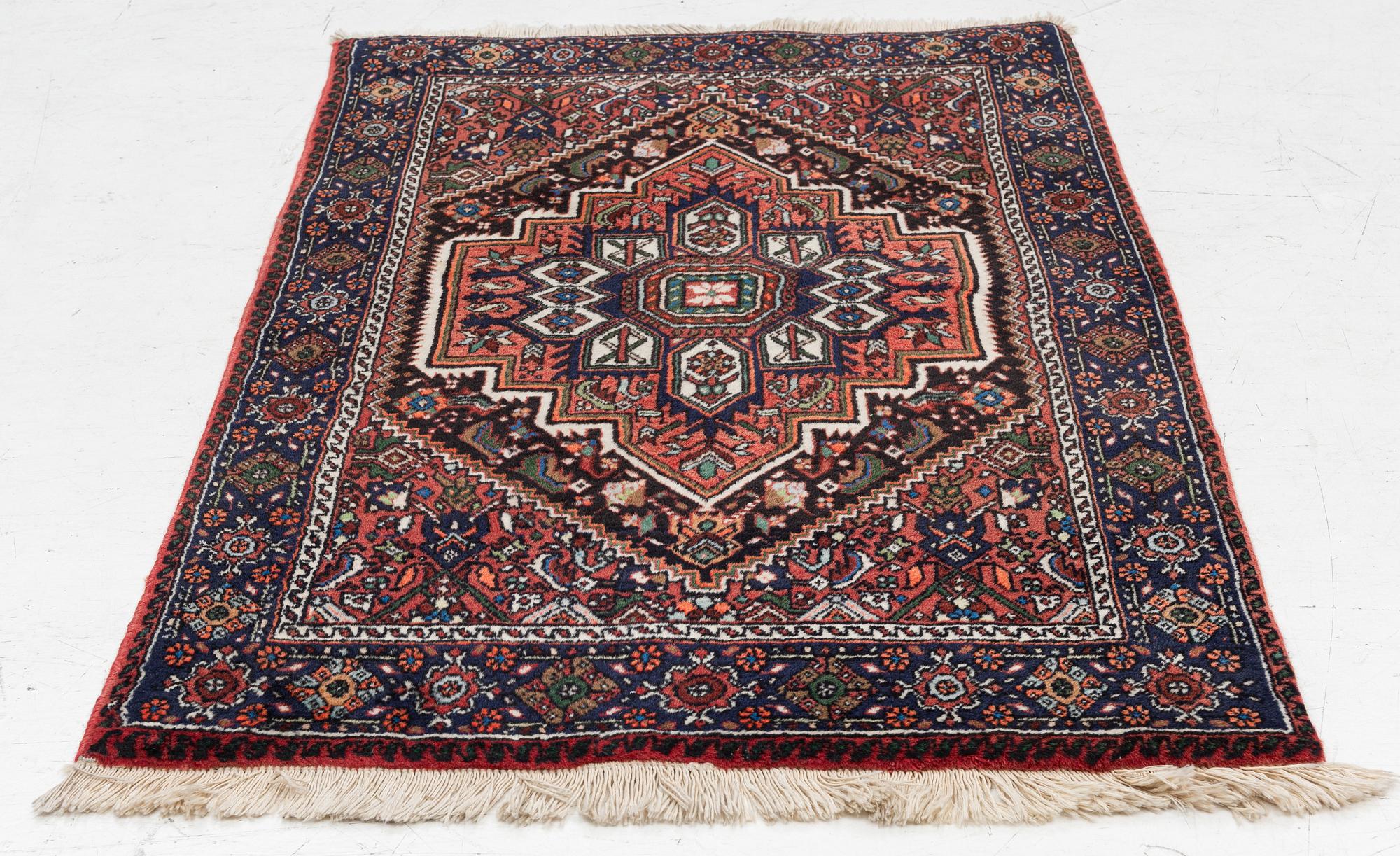 Rug, Bidjar, approx. 125 x 77 cm.