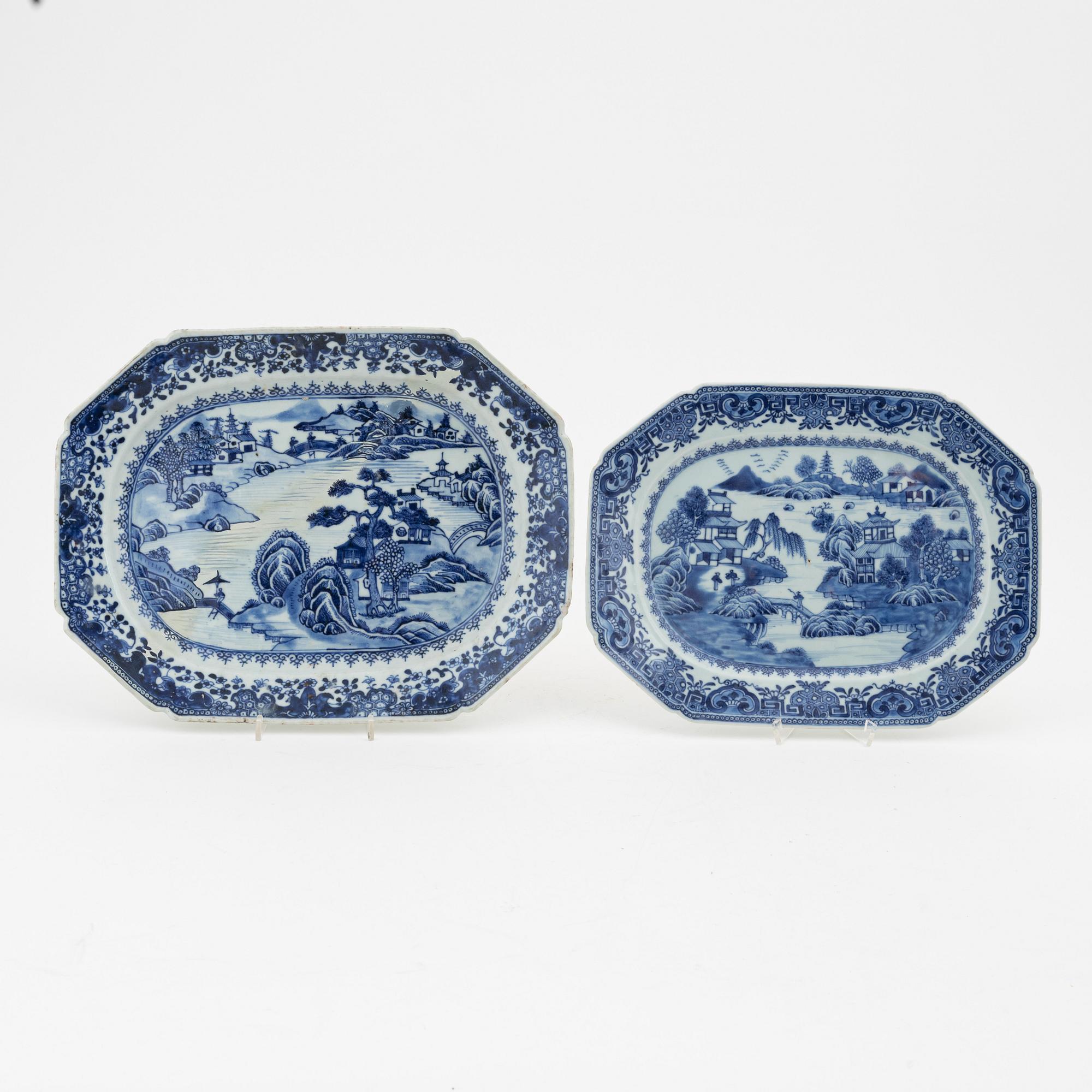 Two Chinese porcelain blue and white serving dishes, Qing Dynasty,  Qianlong (1736-95).