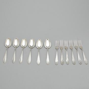 BESTICKSERVIS, silver, 6+6+7, bl.a. CG Hallberg 1962, vikt exklusive knivar ca 572g.