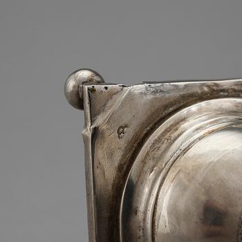SUPKALK, silver, Simrishamn, N. Ramberg, stämplad 1835. Tot vikt ca 35 gram.