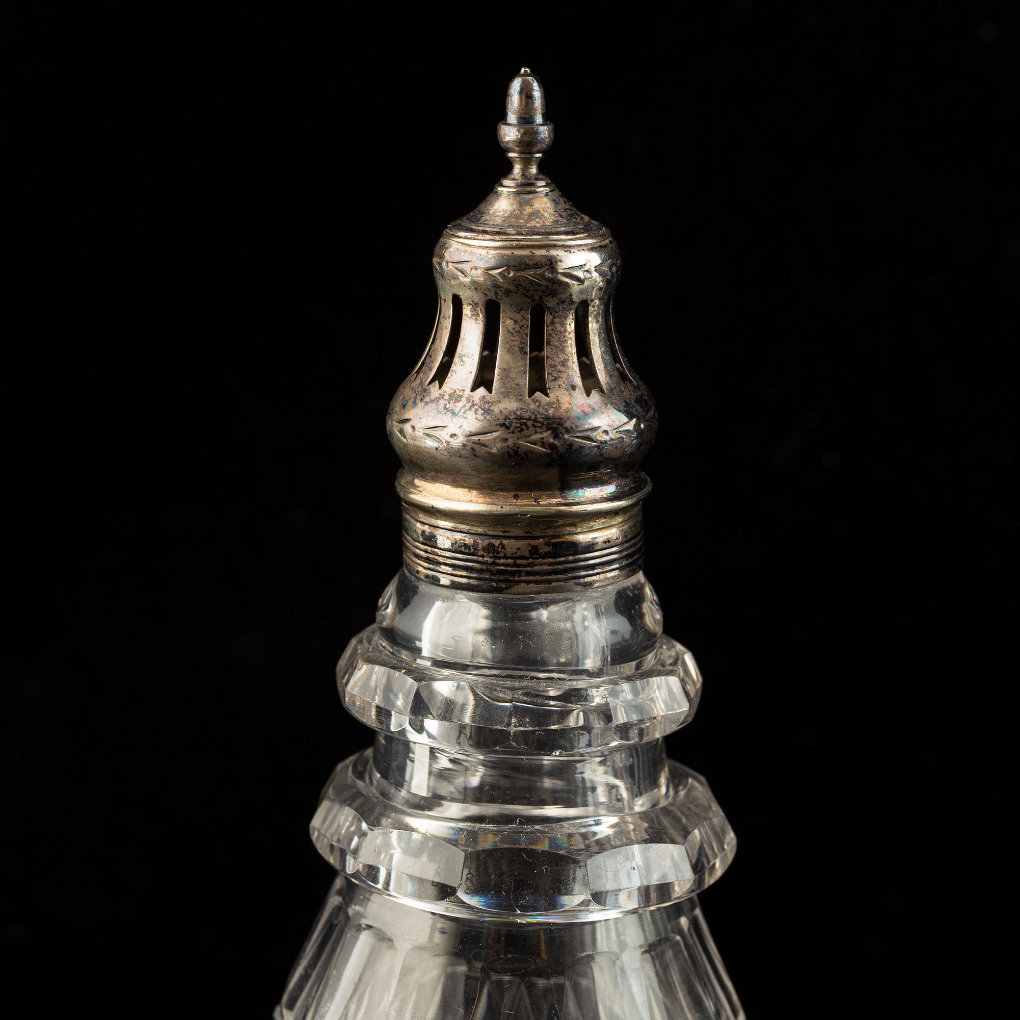 John Evans II, bordssurtout, silver, London 1839.