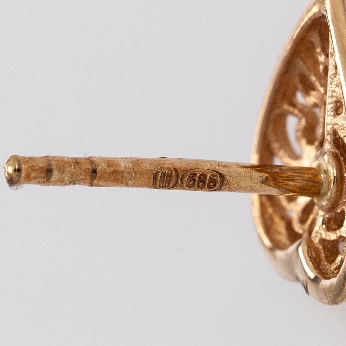 Kalevala Koru, earrings, 14K gold.