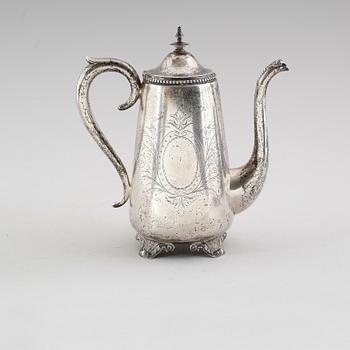 KAFFEKANNA, silver, svenska stämplar 1910. Vikt ca 677 gram.