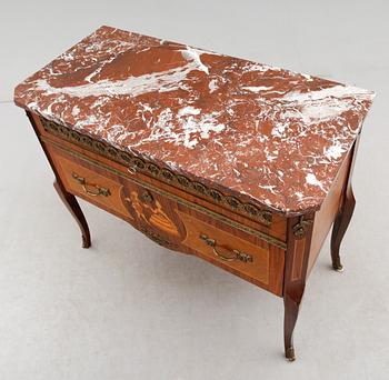 BYRÅ, gustaviansk stil, 1900-talets andra hälft.