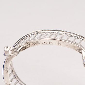 SALTKAR, 3 st, sterling silver, Edward Lowe, 1769 och Francis Stamp, 1780-tal, London.