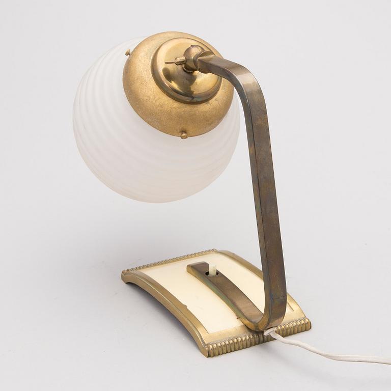 A 1920's table lamp.