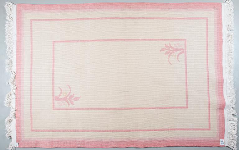 MATTA, Kina. Ca 198x137 cm.