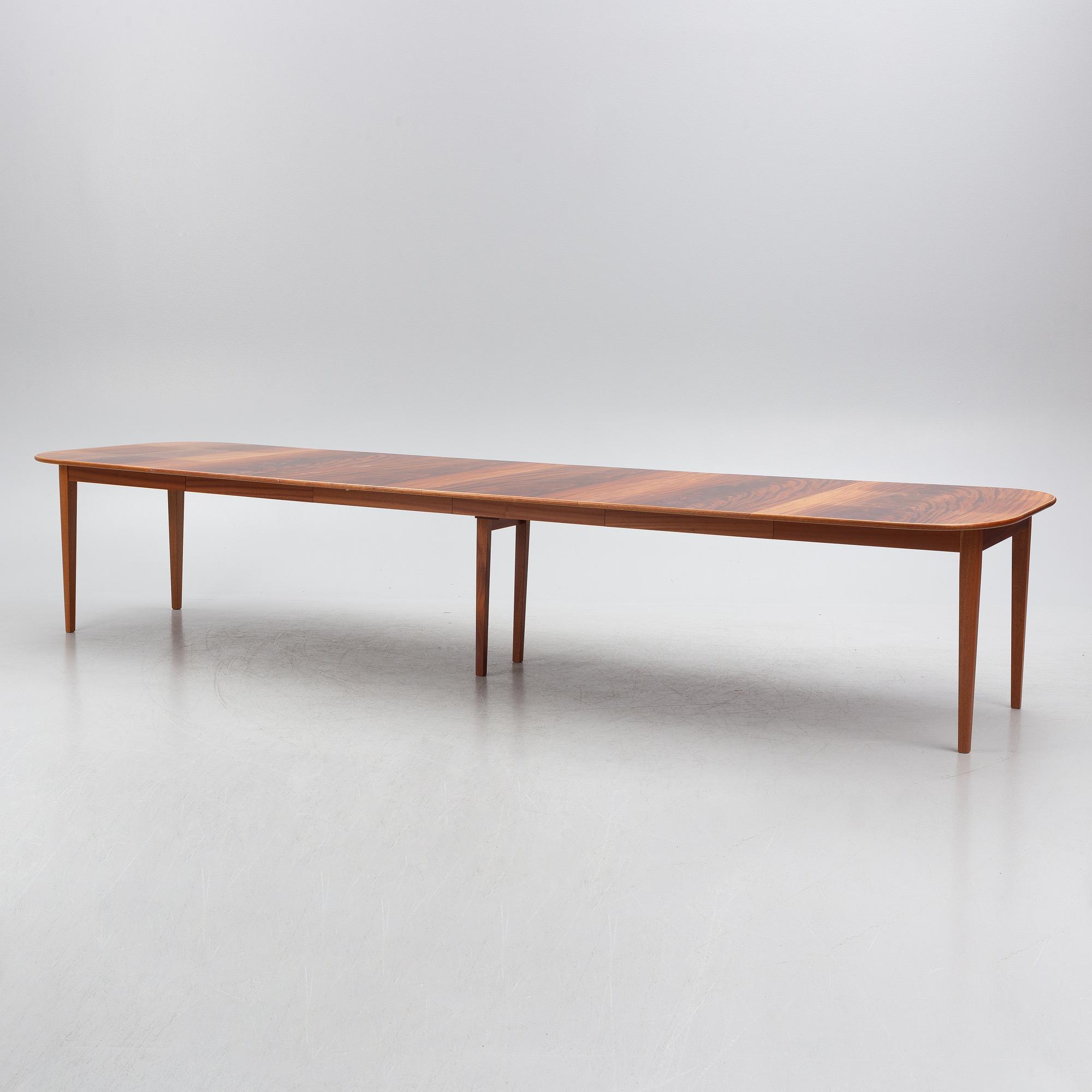 Josef Frank, matbord, modell 947, Firma Svenskt Tenn, efter 1985.