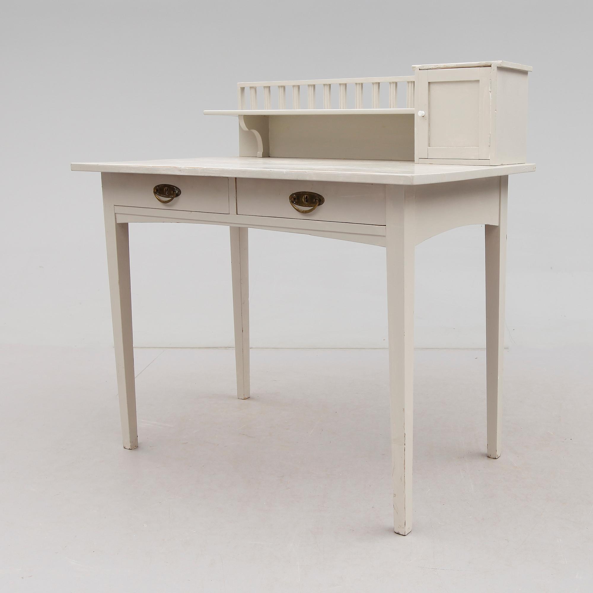 SKRIVBORD, 1900-talets första hälft.