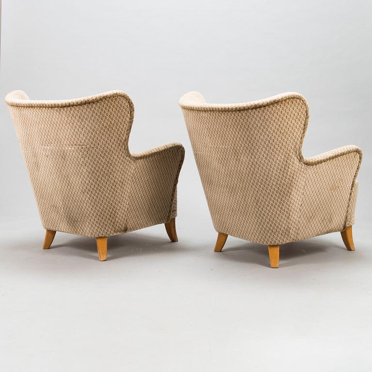 ILMARI LAPPALAINEN, a pair of mid-20th century 'Laila' armchairs for Asko.