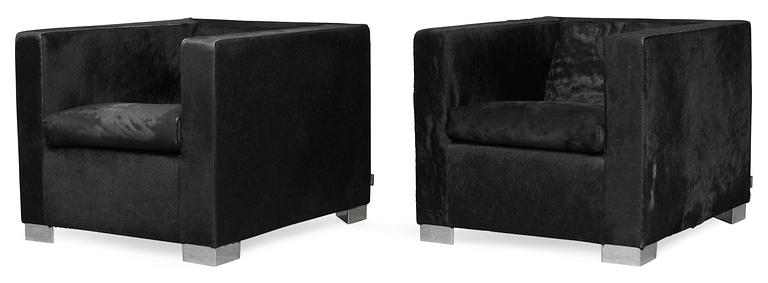 A pair of Rodolfo Dordoni ´Suitcase´ easy chairs, for Minotti, Italy.