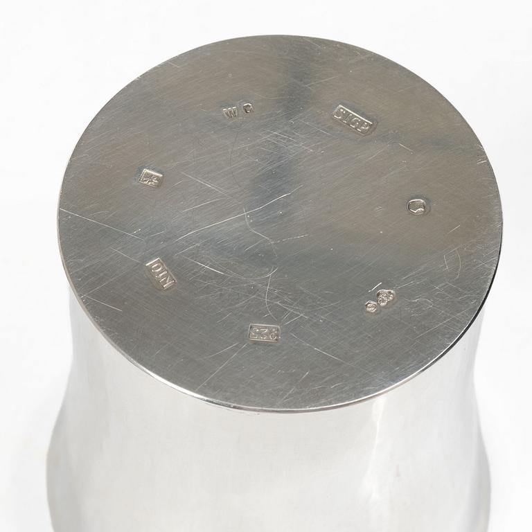 Sigurd Persson, Beakers, a pair, silver, Stockholm 1987.
