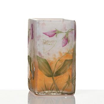 Daum Frères, a set of two Art Nouveau cameo glass vases, Nancy, France.
