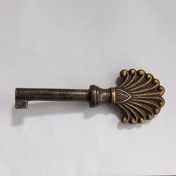 Vitrinskåp Grange Frankrike omkring 2000.