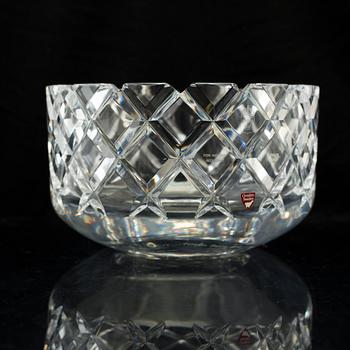 GUNNAR CYRÉN, a 'Sofiero' glass bowl from Orrefors.