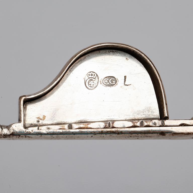 LJUSSAX, silver, Conrad Gadd, Kristianstad 1748. Vikt ca 58 gram.