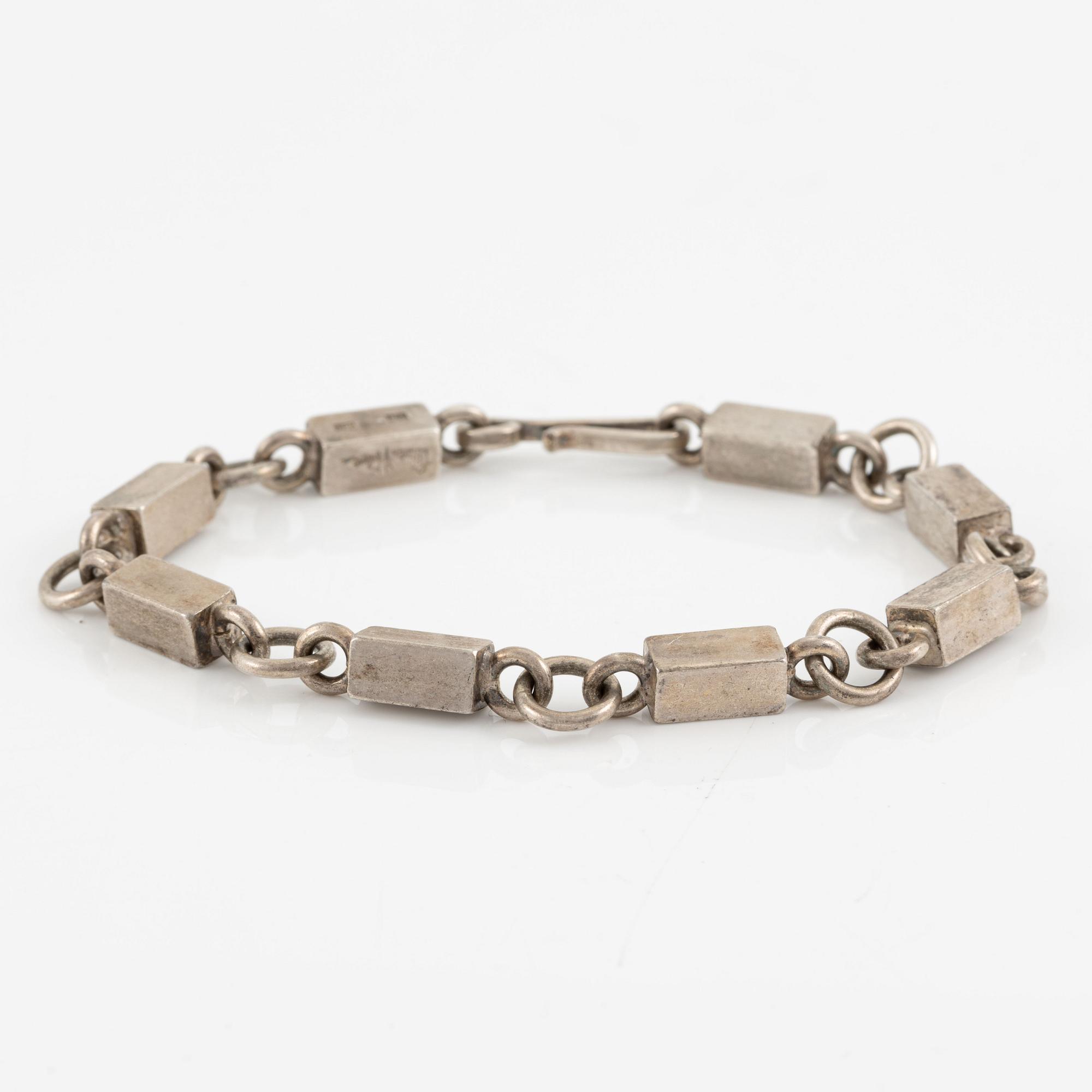 Wiwen Nilsson, collier/armband, silver, stavkedjor.