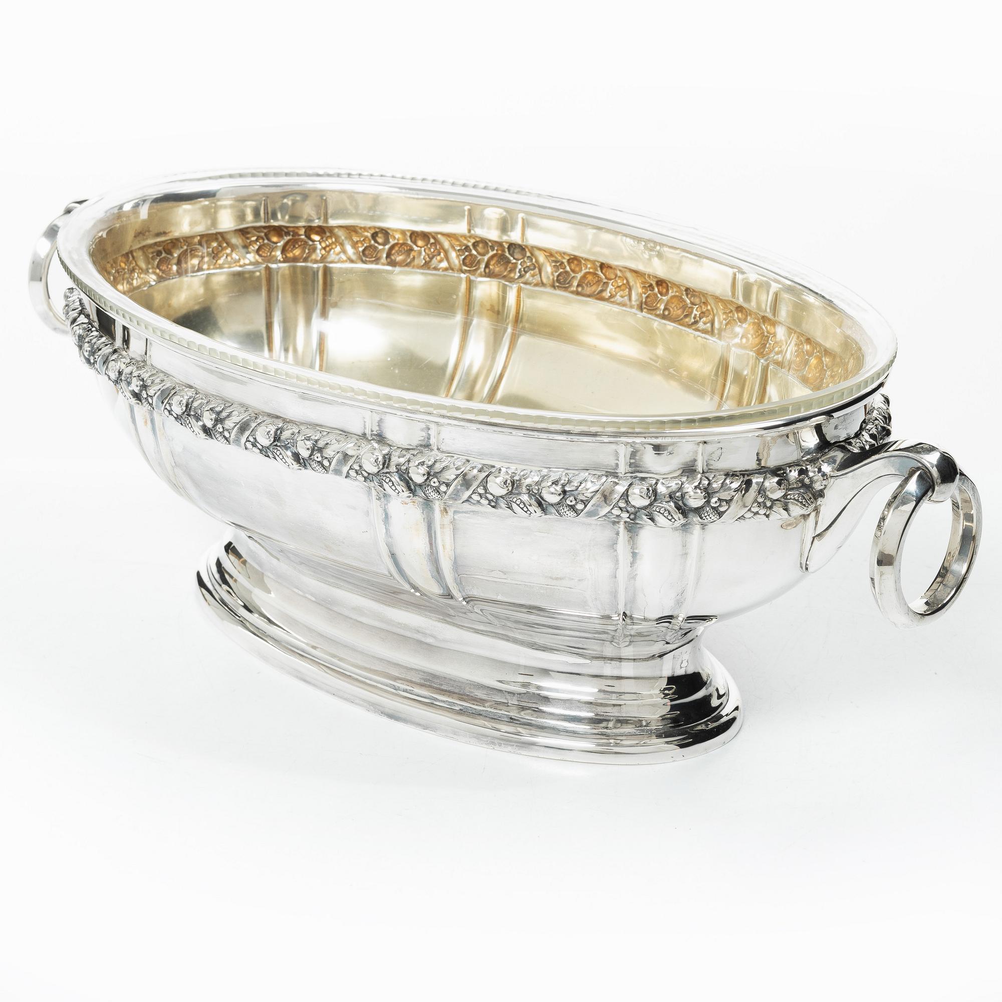Silver jardinière with glass liner, Swedish import mark from Gothenburg 1924.