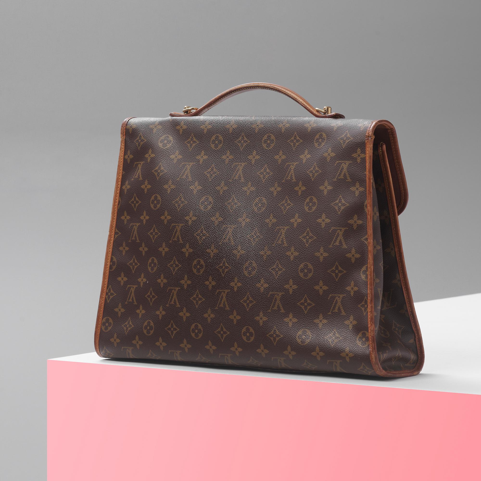 PORTFÖLJ, Louis Vuitton, "Bel Air".