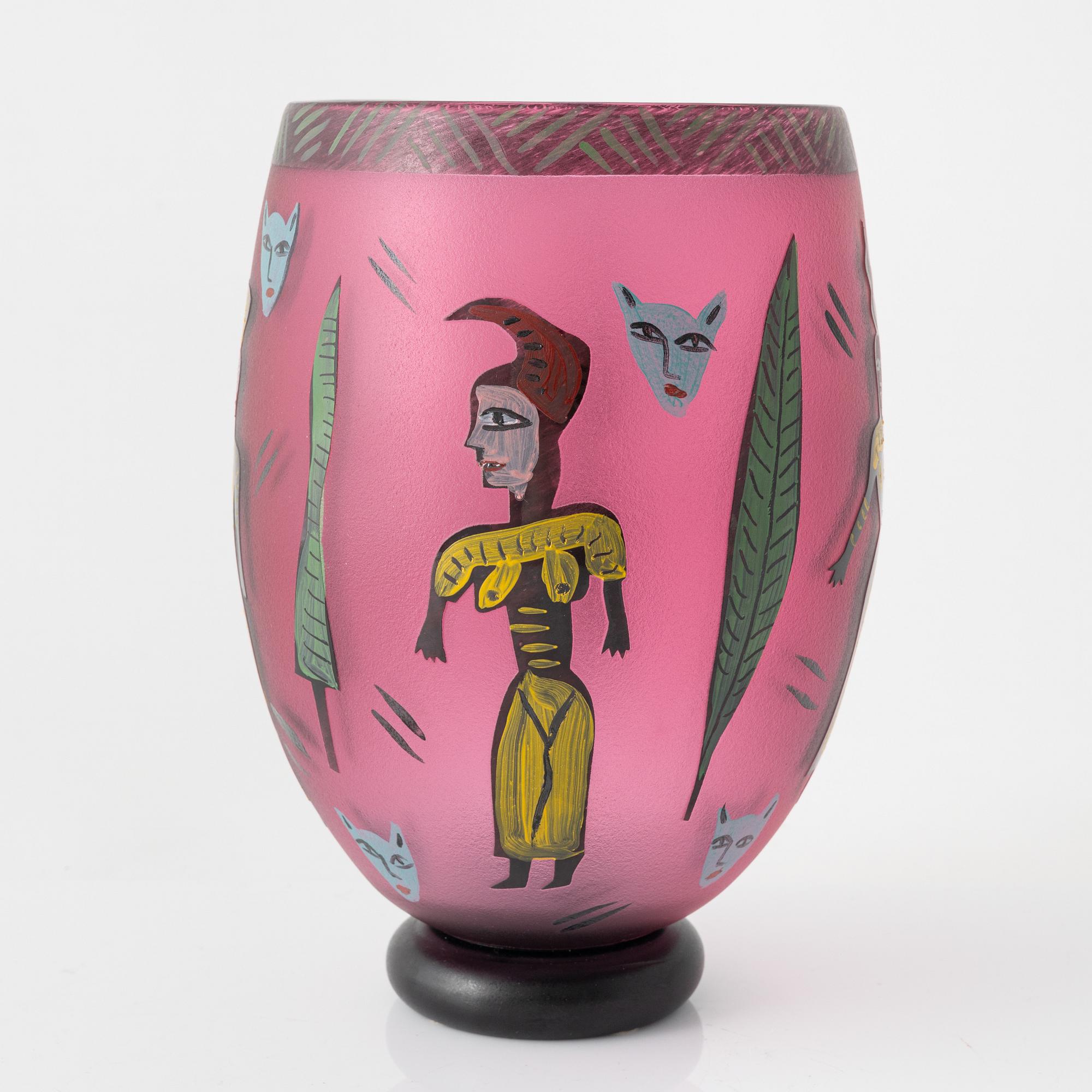 Ulrica Hydman-Vallien,  vase, unique, Kosta Boda, Sweden.